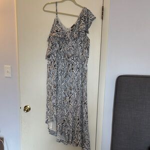 Vince Camuto One-Shoulder Asymmetrical Snake-Print Dress - Gray & Cream